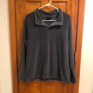 Unisex sweater. VERY SOFT!